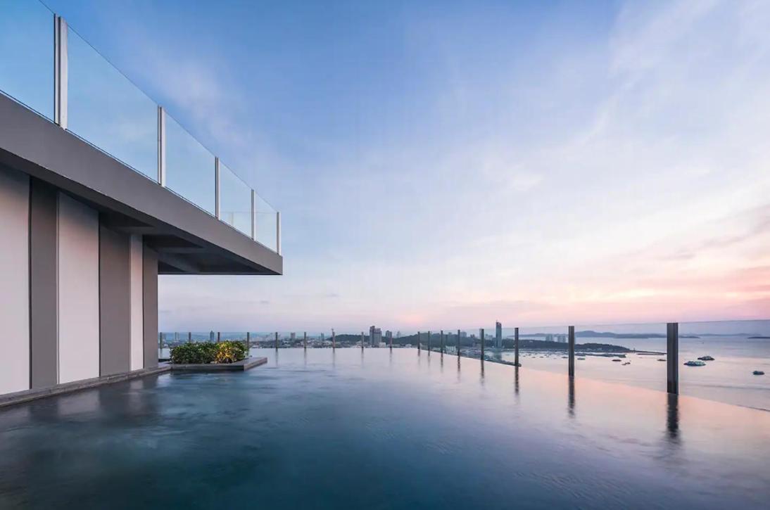 Central Pattaya - Sea View Large Balcony Condo With Infinity Pool 외부 사진