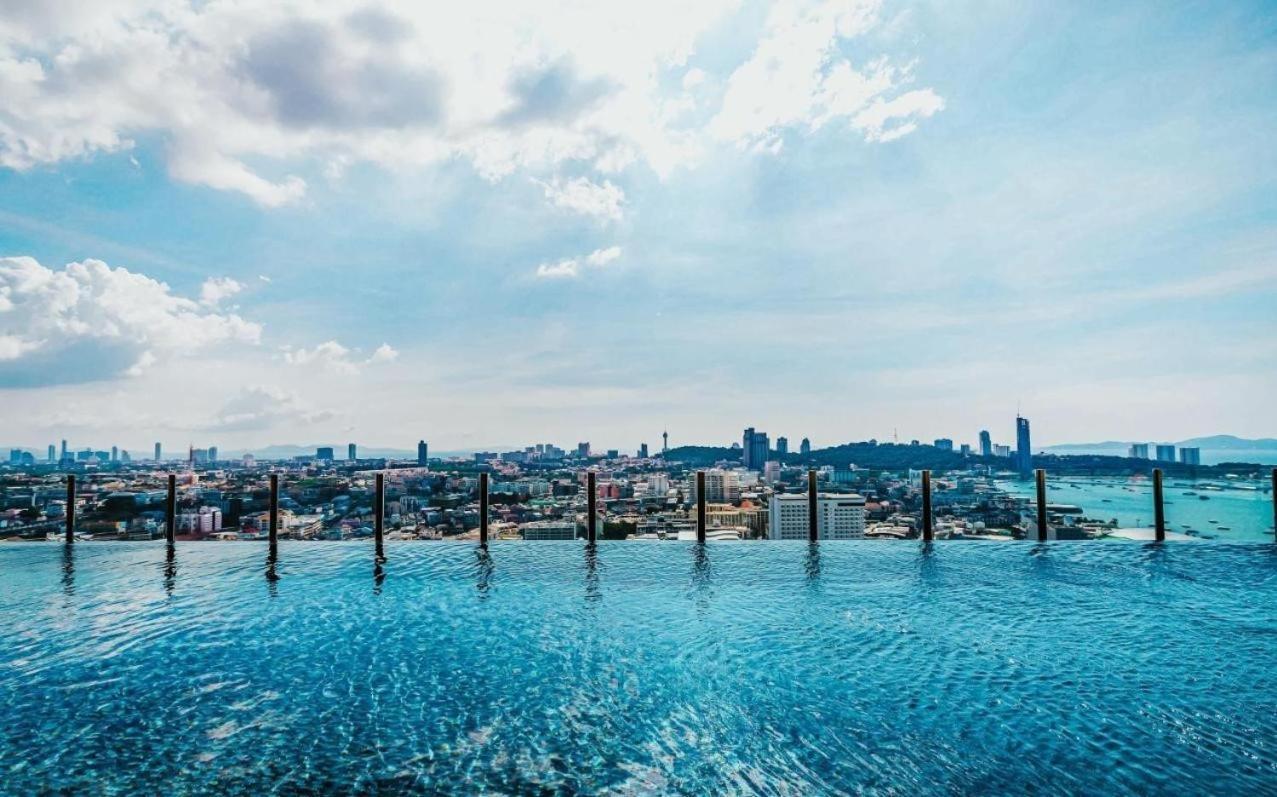Central Pattaya - Sea View Large Balcony Condo With Infinity Pool 외부 사진