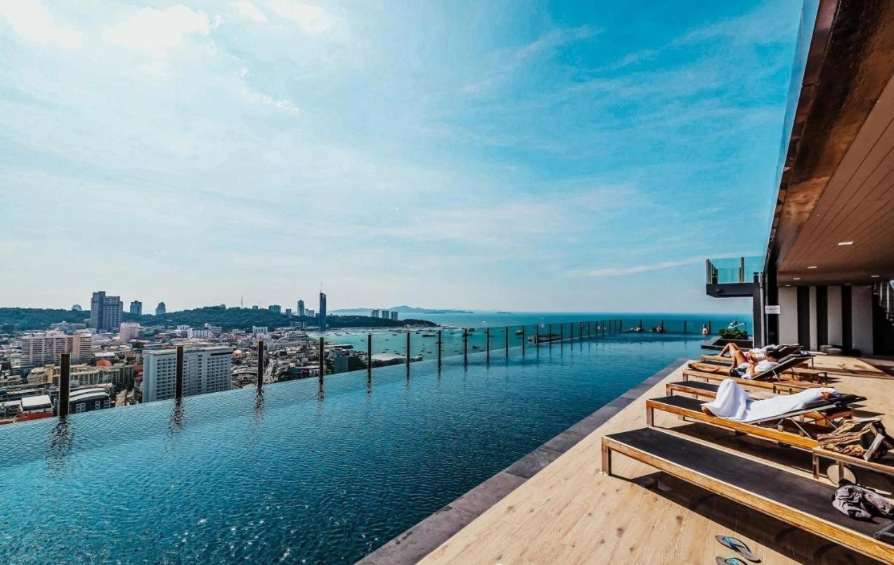 Central Pattaya - Sea View Large Balcony Condo With Infinity Pool 외부 사진