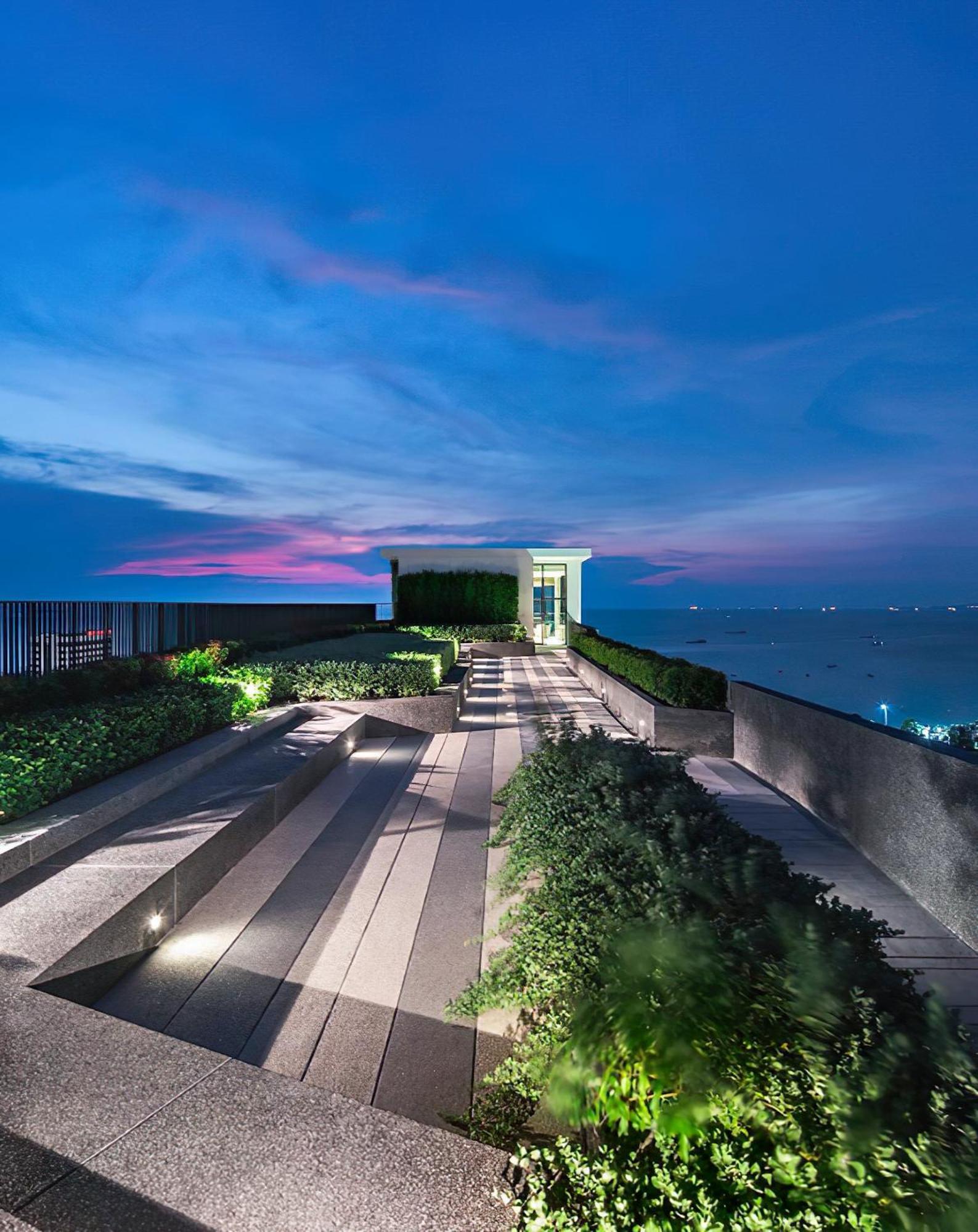 Central Pattaya - Sea View Large Balcony Condo With Infinity Pool 외부 사진