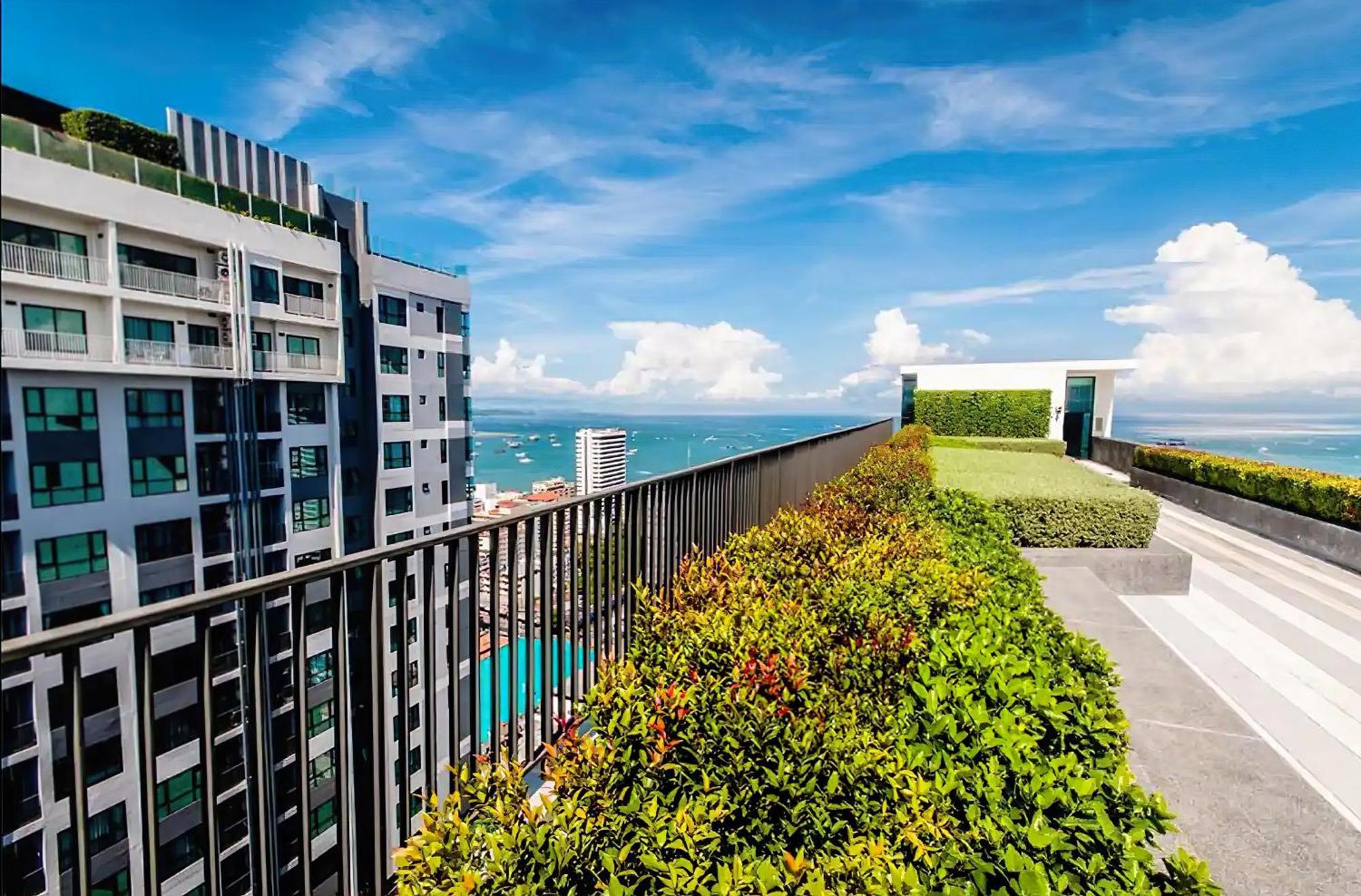 Central Pattaya - Sea View Large Balcony Condo With Infinity Pool 외부 사진