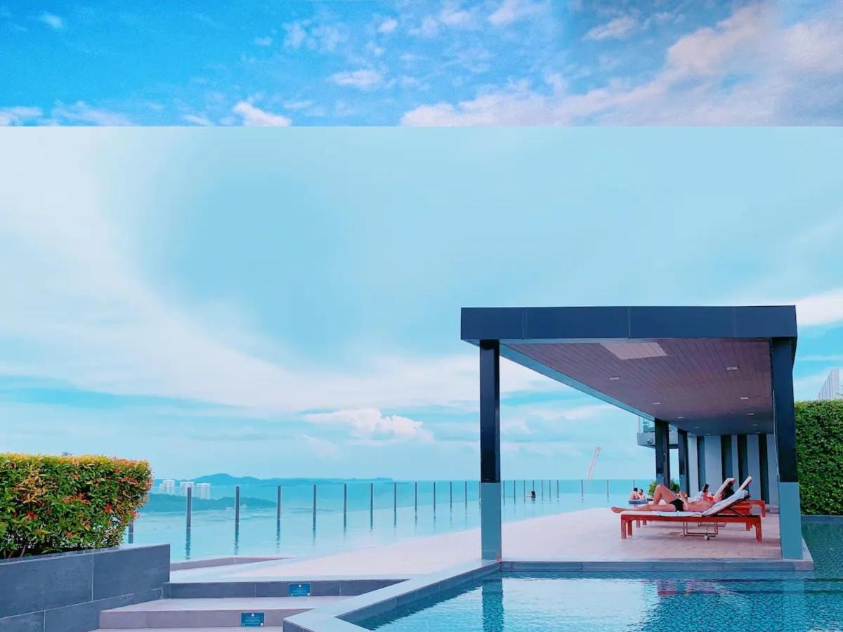 Central Pattaya - Sea View Large Balcony Condo With Infinity Pool 외부 사진