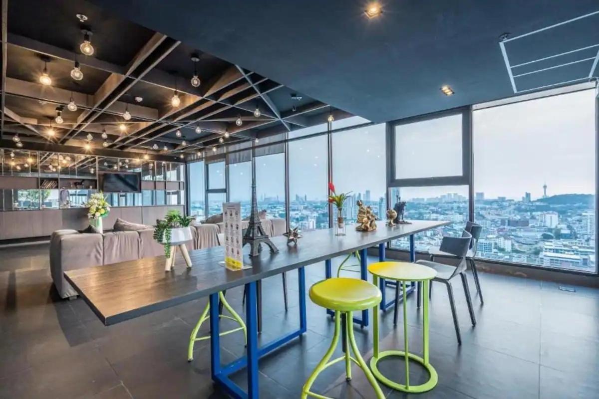 Central Pattaya - Sea View Large Balcony Condo With Infinity Pool 외부 사진